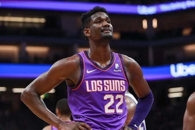 世界杯-姆巴佩造点+失点 射门比13-1法国半场0-0摩洛哥